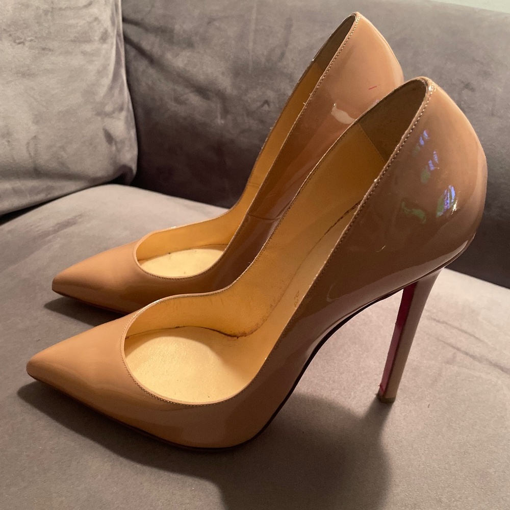 Christian Louboutin Pigalle Nude Patent  Pumps